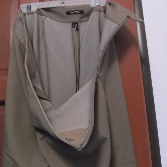 Nic & Zoe Women's Capri Pants L33 W17 - Picture 4 of 4